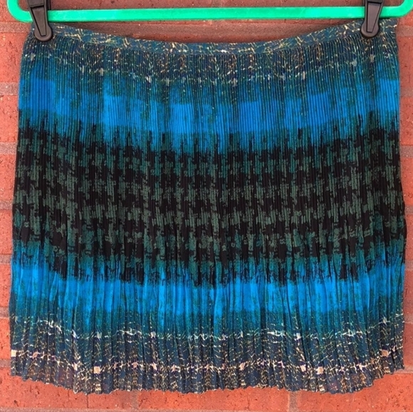 Madewell Multi-Print Pleated Mini Skirt in Blue - Size 8 - Picture 2 of 6